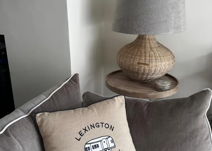 Anchor & Nest - Semesterbostad Kinsale