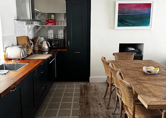 Anchor & Nest - Nyaraló *